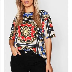 Chain print oversized t-shirt size 12